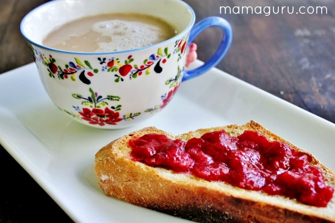 Homemade Low-Sugar Strawberry Jam