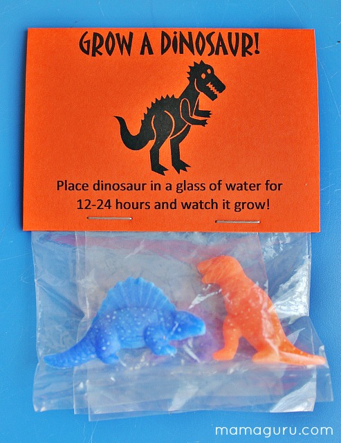 Dinosaur goody best sale bag ideas