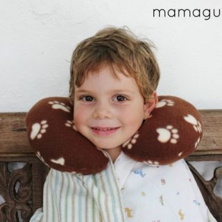 DIY: Neck Pillow & Airplane Blanket for Kids