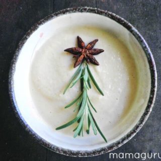 Roasted Cauliflower and Garlic Soup