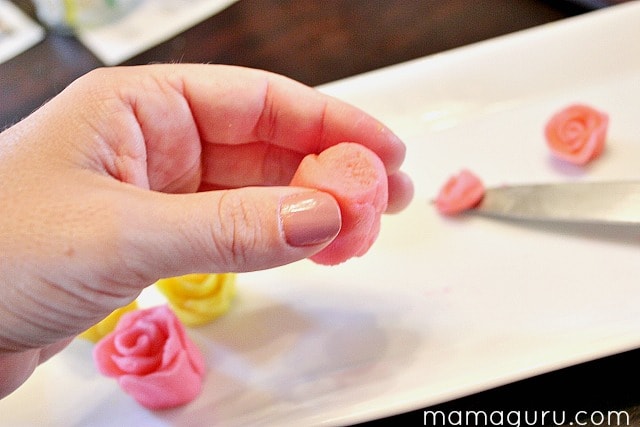 How to Make Marzipan Roses